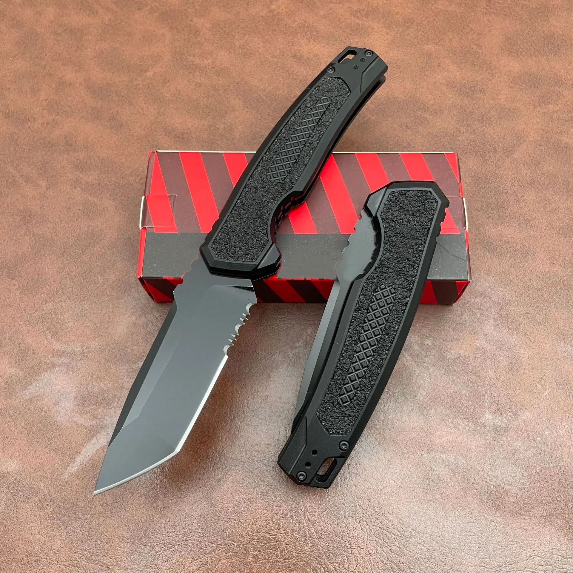 7105BLK Folding Knife 3.35" 8Cr13mov Drop Point Blade, Aluminum alloy Handles
7105BLK Folding Knife 3.35" 8Cr13mov Drop Point Blade, Aluminum alloy Handles