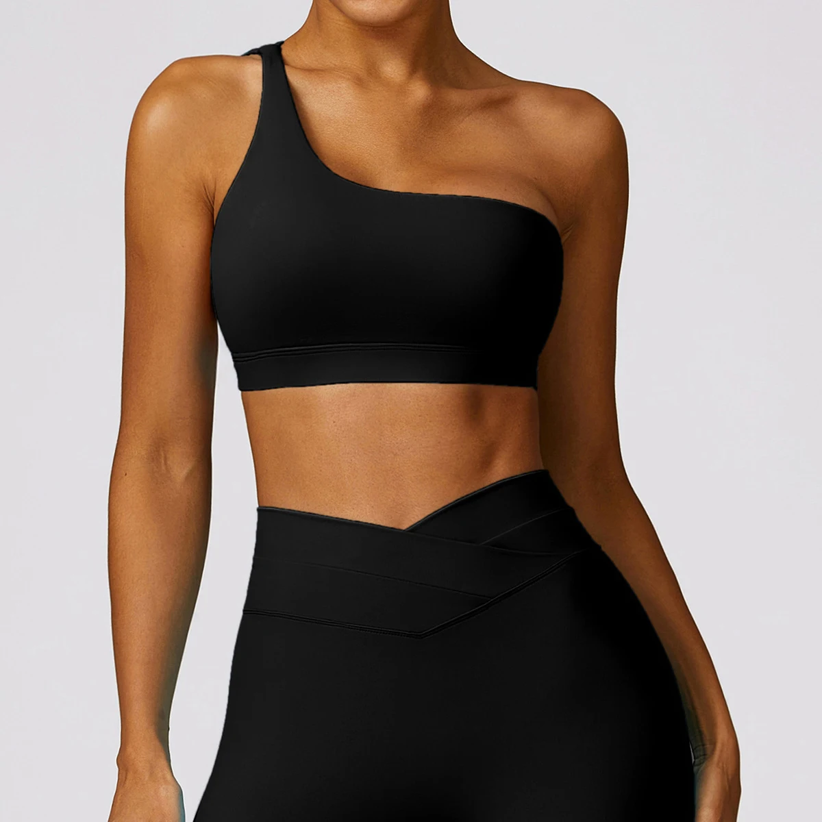 One Shoulder Sports Yoga Bra Summer Tops Sexy Cute One Shoulder Open Back Asymmetrical Quick Dry Workout Gym Bra with Padding
One Shoulder Sports Yoga Bra Summer Tops Sexy Cute One Shoulder Open Back Asymmetrical Quick Dry Workout Gym Bra with Padding
