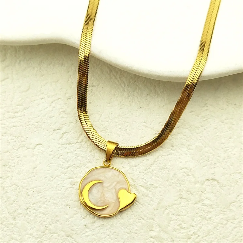 Moon Heart Enamel Lava Pendant Necklace for Women Korean Stainless Steel Gold Color Clavicle Chain Necklaces Jewelry NZZZ397S04
Moon Heart Enamel Lava Pendant Necklace for Women Korean Stainless Steel Gold Color Clavicle Chain Necklaces Jewelry NZZZ397S04
