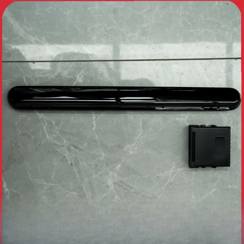 Mercedes-Benz large G-Class W464W465G500G450DG63 modified D-pillar illuminated brake lights with black light strips
Mercedes-Benz large G-Class W464W465G500G450DG63 modified D-pillar illuminated brake lights with black light strips