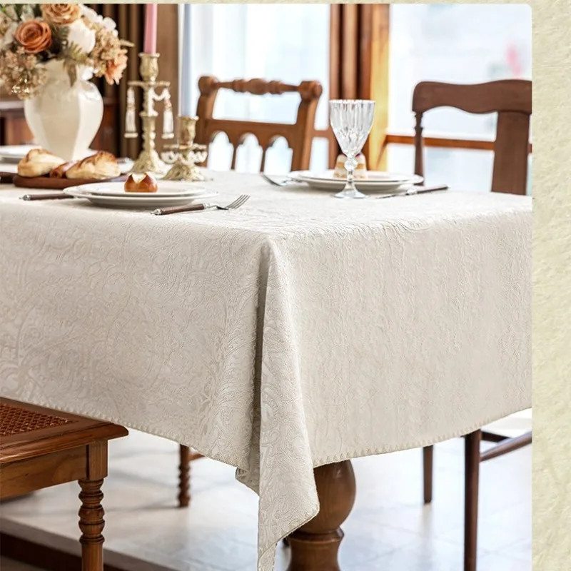 1PC Retro Dining Table Tablecloth Jacquard Waterproof French Atmosphere Tablecloth Hotel Homestay Tabletop Cover Light Luxury
1PC Retro Dining Table Tablecloth Jacquard Waterproof French Atmosphere Tablecloth Hotel Homestay Tabletop Cover Light Luxury