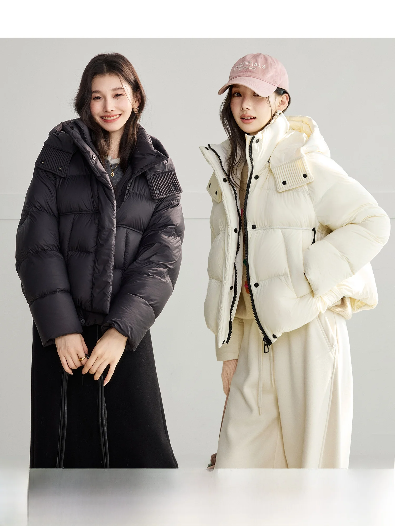 Зимнее женское пальто Snowy Cloud с высоким уровнем тепла, наполнителем из пуха, нейлоновой тканью и съемным капюшоном
Зимнее женское пальто Snowy Cloud с высоким уровнем тепла, наполнителем из пуха, нейлоновой тканью и съемным капюшоном