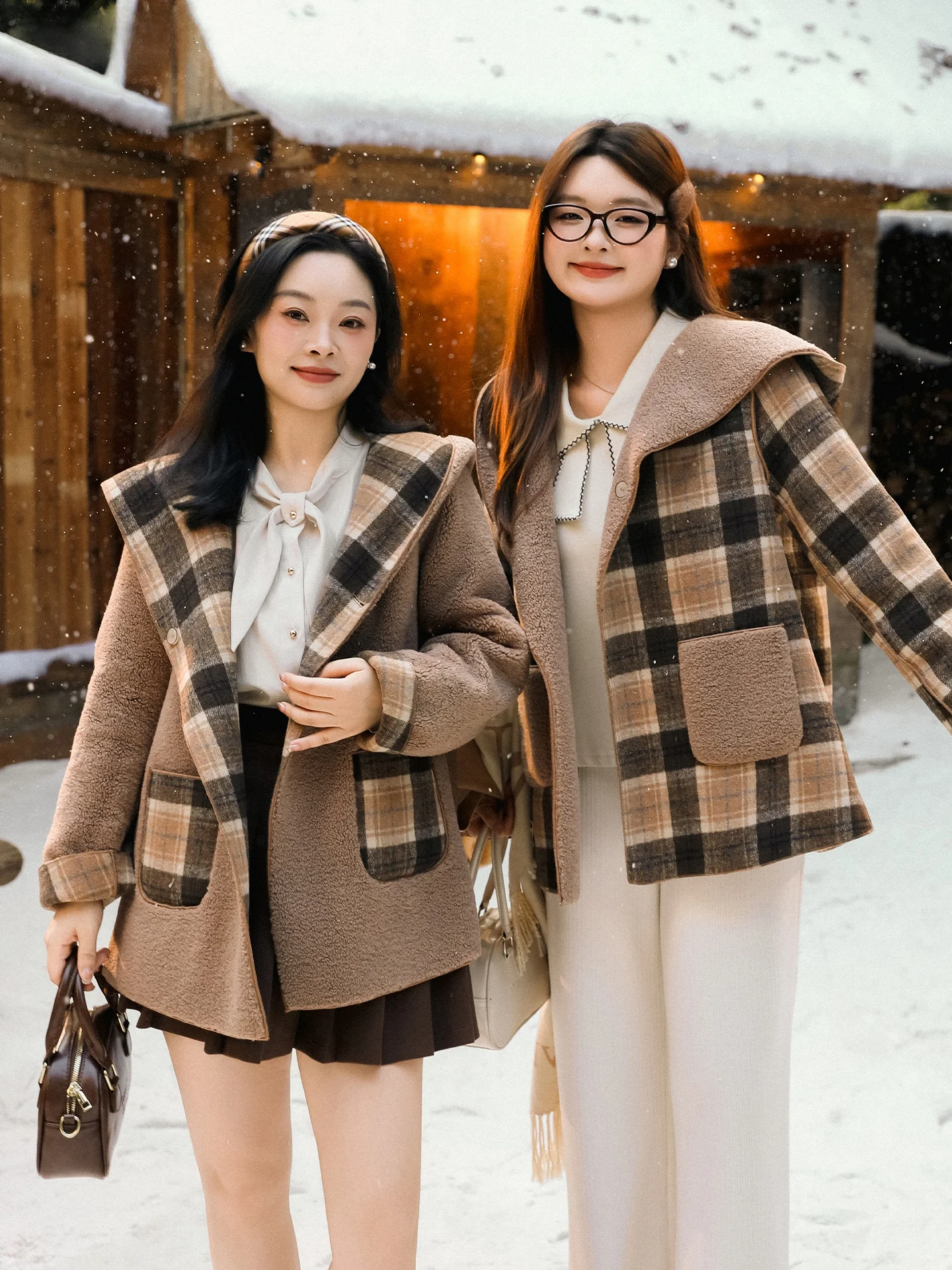 Модное женское зимнее пальто большого размера DM00, двустороннее шерстяное пальто в клетку, свободного кроя, для повседневной носки, длинное
Модное женское зимнее пальто большого размера DM00, двустороннее шерстяное пальто в клетку, свободного кроя, для повседневной носки, длинное