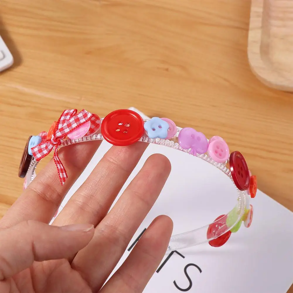 Cute Dopamine Coloured Button Headband Face Washing Y2k Childishness Hairband Korean Style Headwear Bow Hair Clip Girls
Cute Dopamine Coloured Button Headband Face Washing Y2k Childishness Hairband Korean Style Headwear Bow Hair Clip Girls