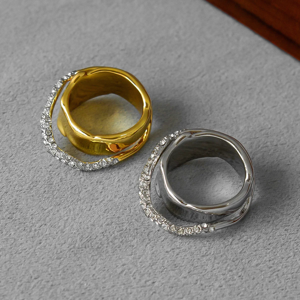 Irregular Design Fashion Personality Special-shaped Rings men and women finger accessory
Irregular Design Fashion Personality Special-shaped Rings men and women finger accessory