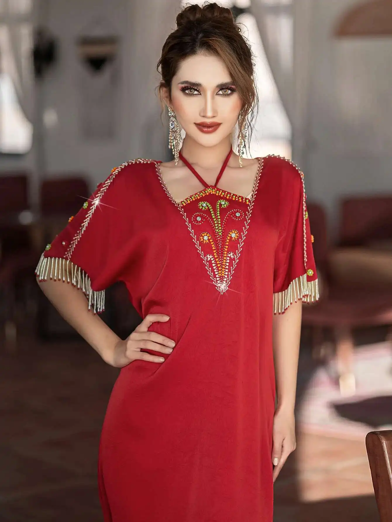 Robe Ba5182 Red Handmade Embroidery Tassel Fashion Halter Neck Split Hem Dress Robe Abaya Ramadan Dubai Luxury Islam Elegant
Robe Ba5182 Red Handmade Embroidery Tassel Fashion Halter Neck Split Hem Dress Robe Abaya Ramadan Dubai Luxury Islam Elegant