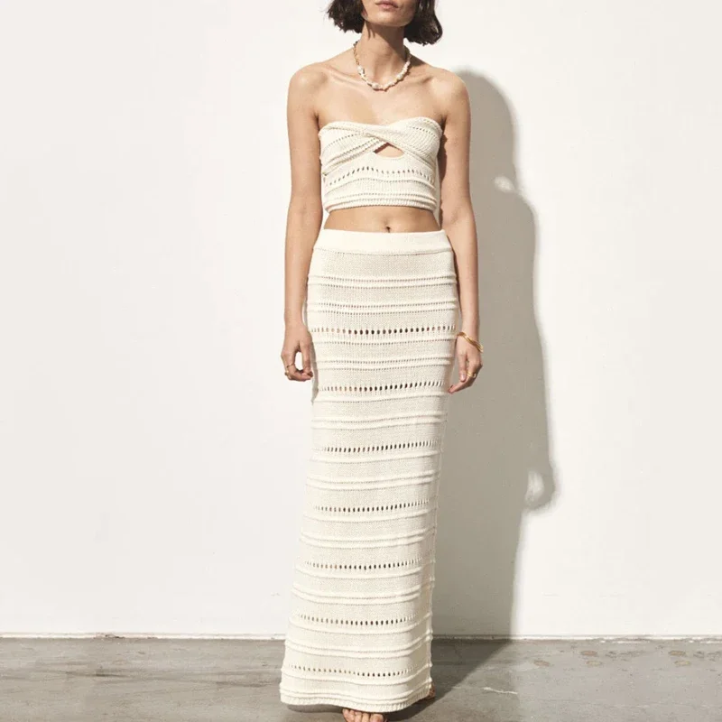 Casual Crochet Knitted Beach Suit Summer 2025 Women's Loose Outfits Fashion Tube Tops Sleeveless Blouse Tops+ Long Skirts Sets
Casual Crochet Knitted Beach Suit Summer 2025 Women's Loose Outfits Fashion Tube Tops Sleeveless Blouse Tops+ Long Skirts Sets