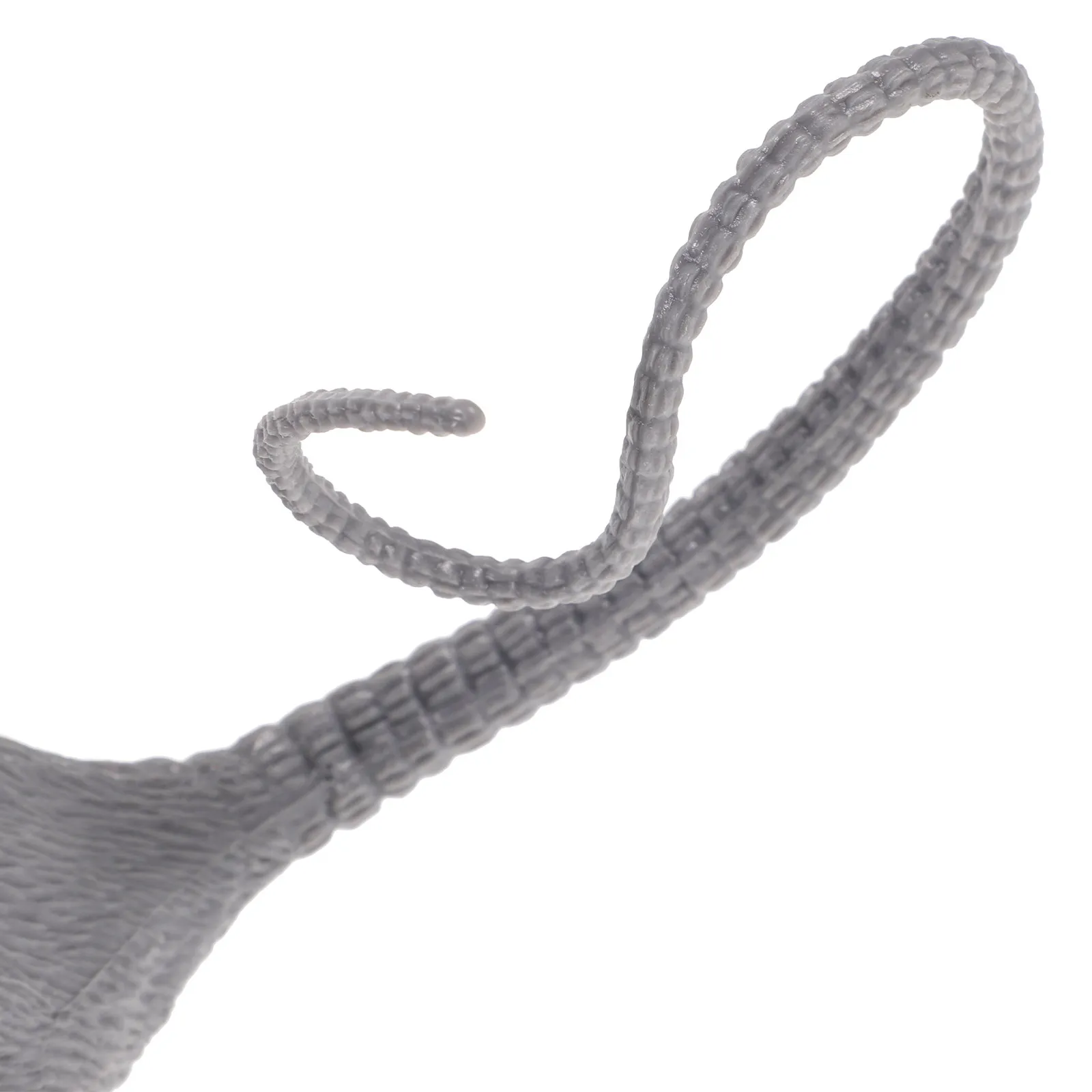 Набор из 3 реалистичных жутких декоративных мышей из цельной резины для Хэллоуина, реквизит для розыгрышей и украшения вечеринок
Набор из 3 реалистичных жутких декоративных мышей из цельной резины для Хэллоуина, реквизит для розыгрышей и украшения вечеринок