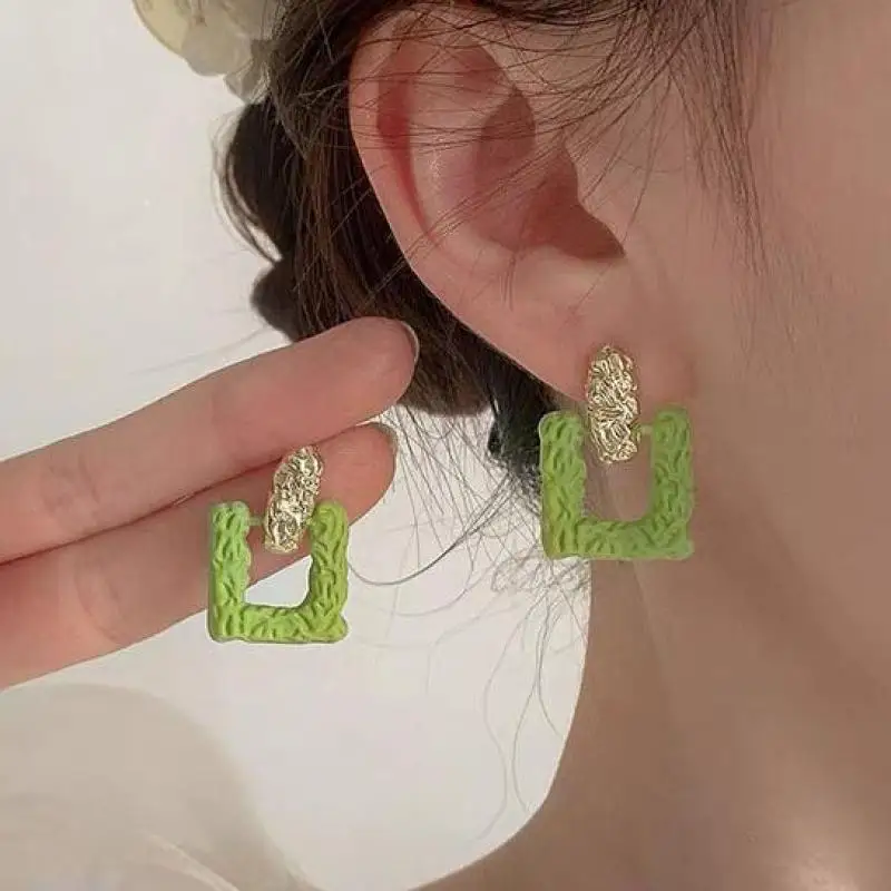 925 Silver Needle Korean Fashion Green Square Earrings For Women Jewelry 2025 Trending New Forest Style Fresh Women's Earrings
925 Silver Needle Korean Fashion Green Square Earrings For Women Jewelry 2025 Trending New Forest Style Fresh Women's Earrings