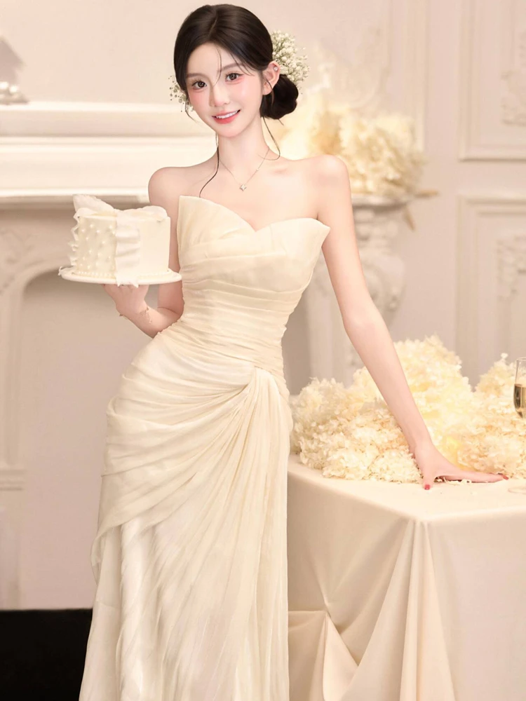 2026 New Princess Style Birthday Photo Shoot Light Wedding Dress Kimono Robe Korean System Studio Lighting Atmosphere Sensation
2026 New Princess Style Birthday Photo Shoot Light Wedding Dress Kimono Robe Korean System Studio Lighting Atmosphere Sensation