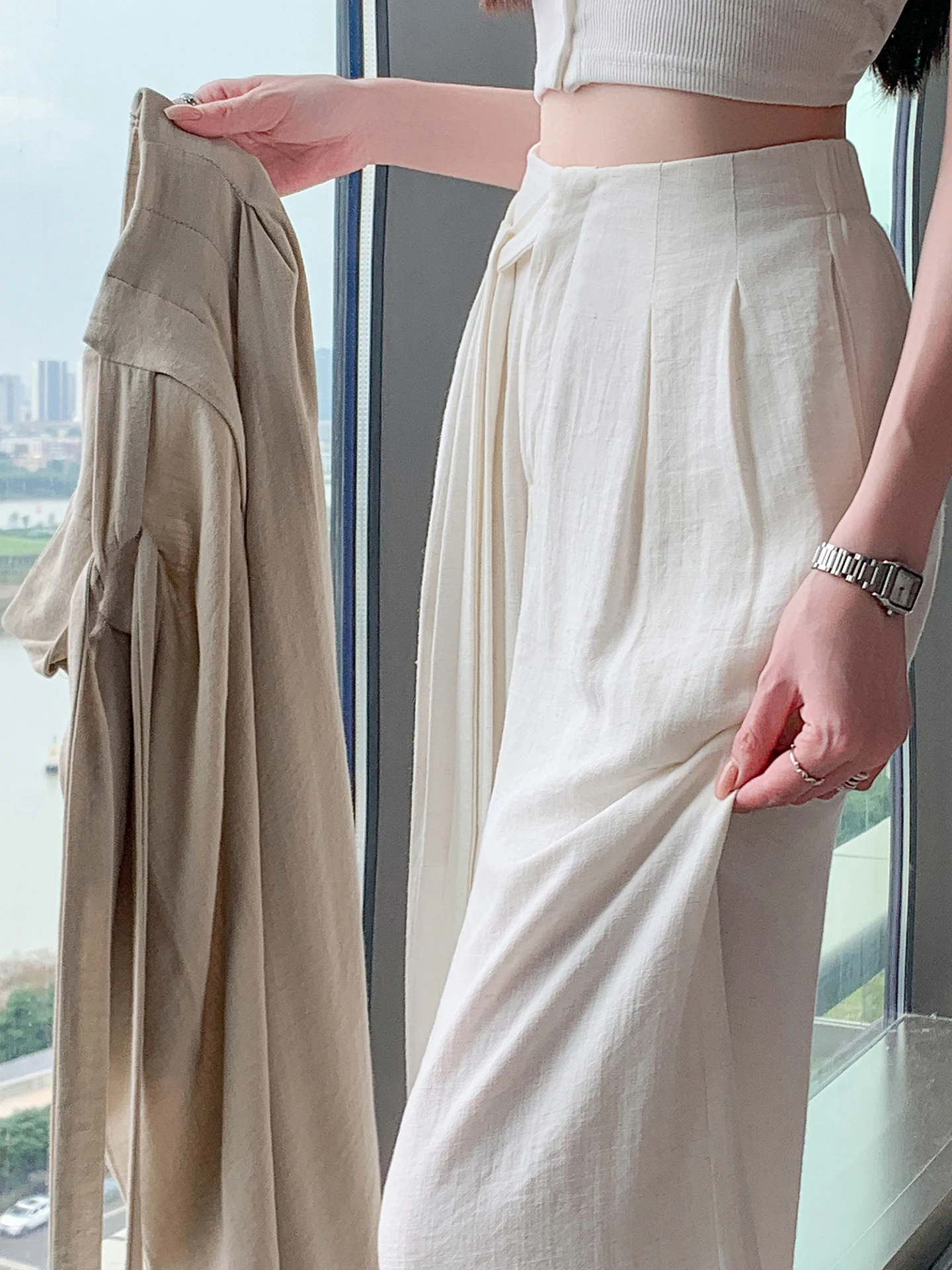 Summer Casual Linen Yamamoto Pants High Waist Slim Straight Cotton Linen Wide Leg Pants Drapey Comfortable Women's Fas...
Summer Casual Linen Yamamoto Pants High Waist Slim Straight Cotton Linen Wide Leg Pants Drapey Comfortable Women's Fas...