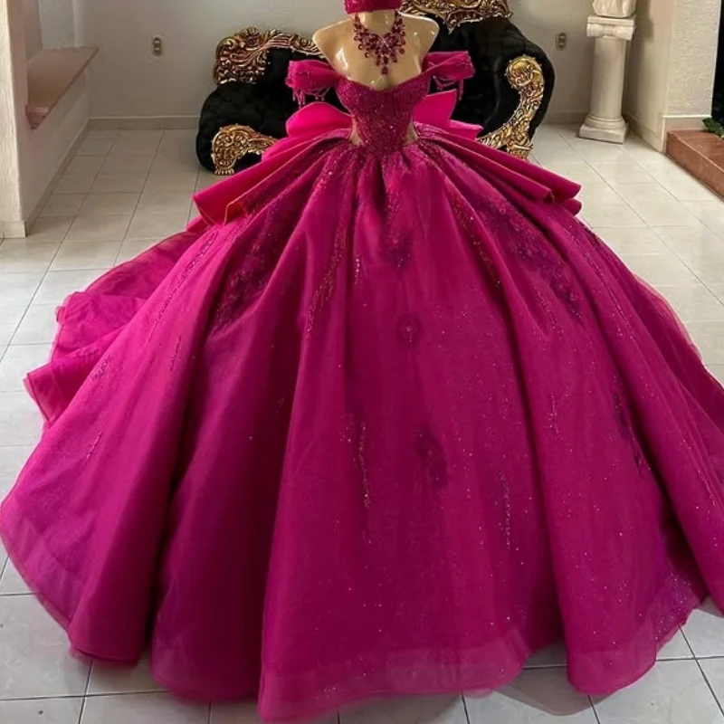 Rose Red Shiny Quinceanera Dresses Ball Gown Off The Shoulder Beading Crystal Bow Tull Party Birthday Sweet 16 Dress Vestidos 15
Rose Red Shiny Quinceanera Dresses Ball Gown Off The Shoulder Beading Crystal Bow Tull Party Birthday Sweet 16 Dress Vestidos 15