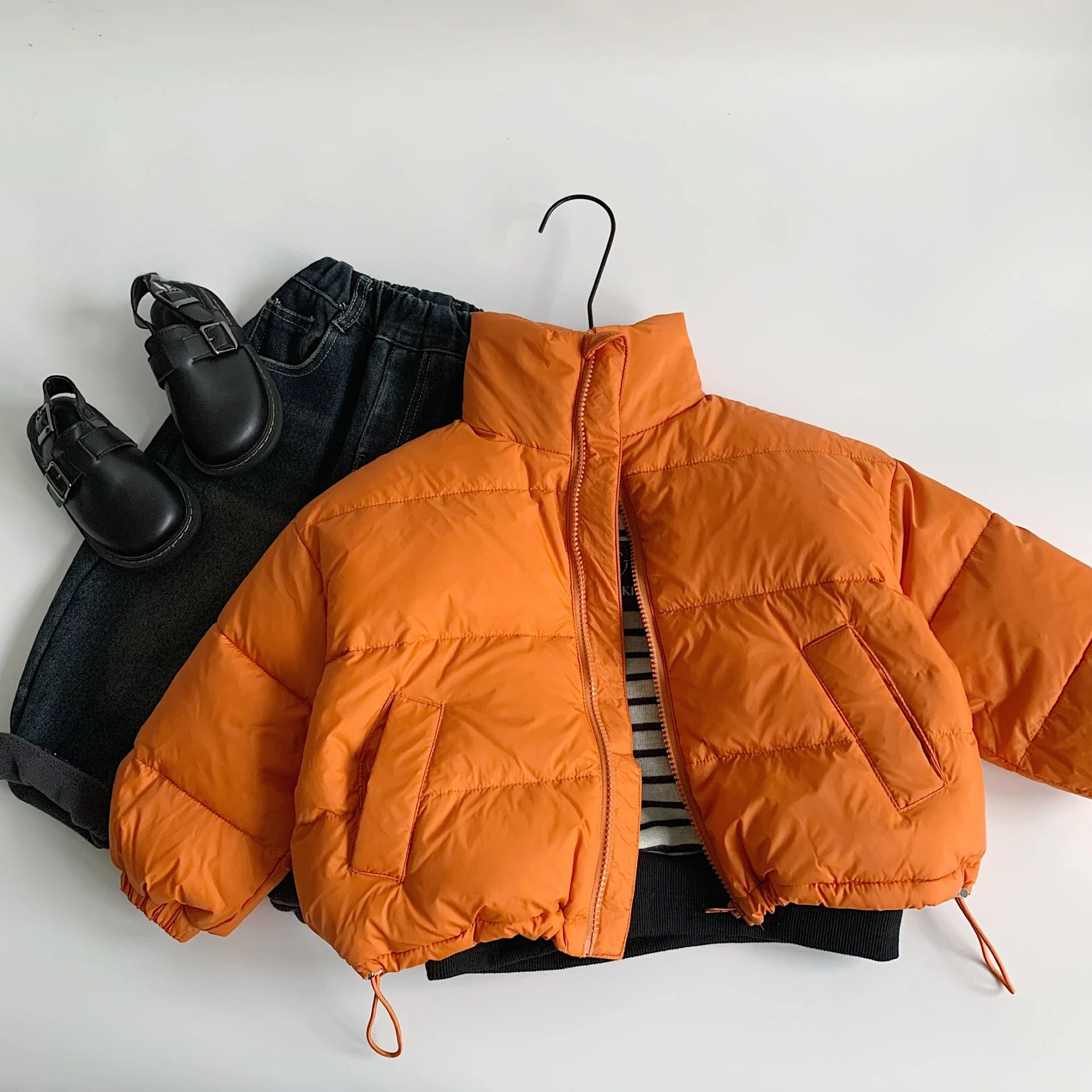 Children's Down Jacket 2025 Winter New Thickened White Duck Down Coat for Boys and Girls
Children's Down Jacket 2025 Winter New Thickened White Duck Down Coat for Boys and Girls