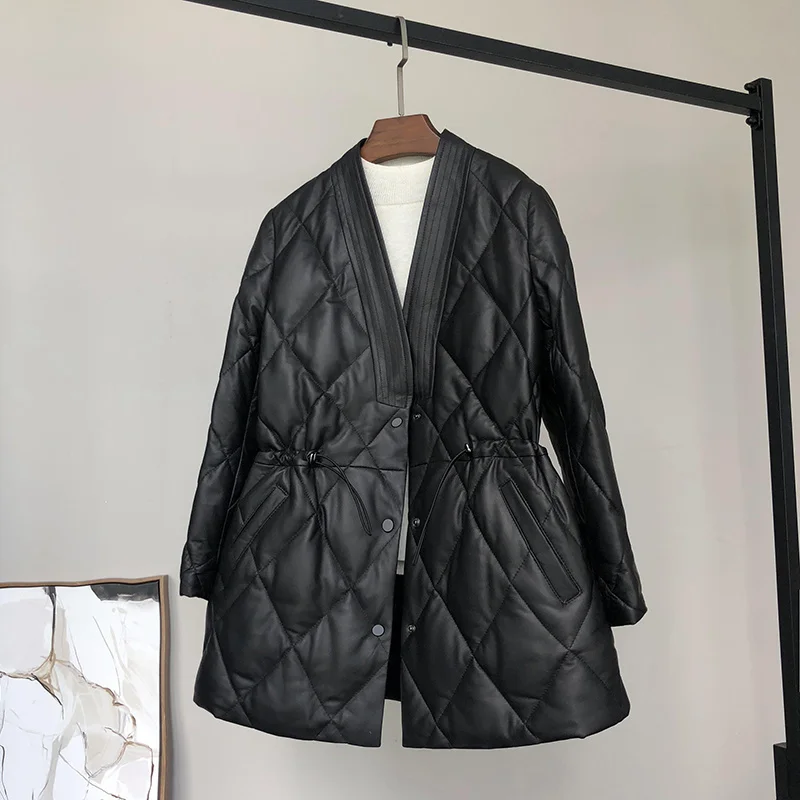 2023 New Genuine Sheepskin Leather Coat Female Autumn Winter 90% White Duck Down Women's Down Jackets Women's Clothing 
2023 New Genuine Sheepskin Leather Coat Female Autumn Winter 90% White Duck Down Women's Down Jackets Women's Clothing