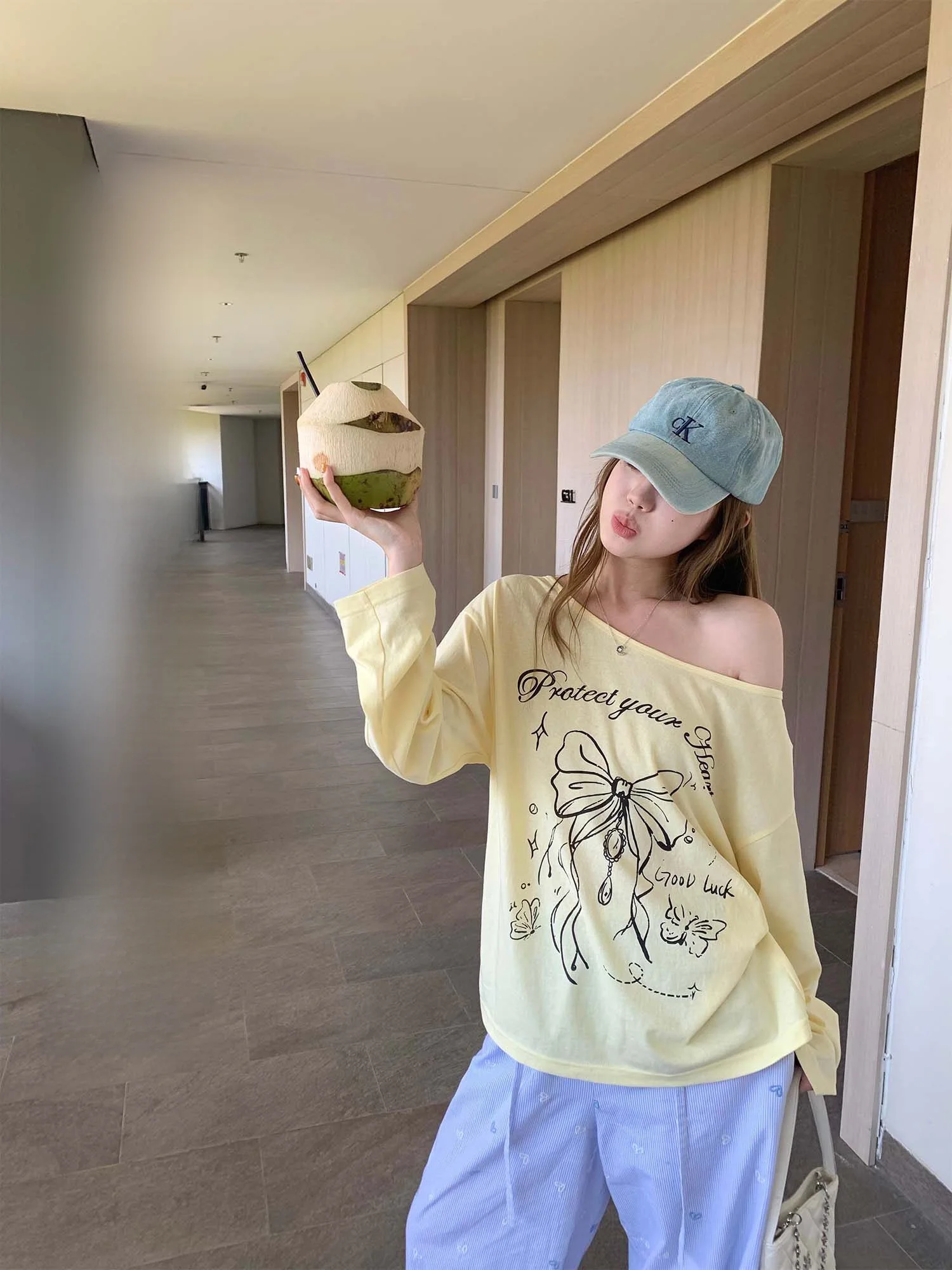 Женская вязаная ажурная футболка-топ Ballet Fairy Early Spring Yellow с одним открытым плечом и защитой от УФ-излучения
Женская вязаная ажурная футболка-топ Ballet Fairy Early Spring Yellow с одним открытым плечом и защитой от УФ-излучения
