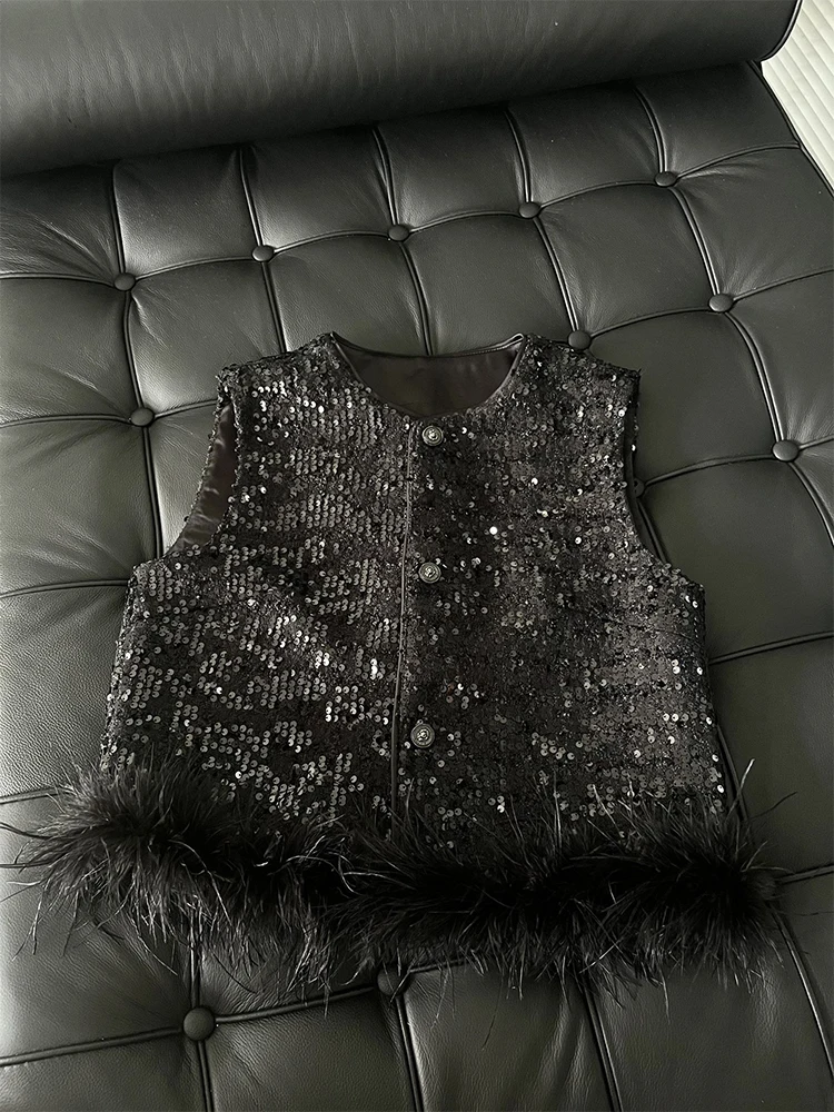 Black Feathers Sequins Vest Women's Maturity Light Clothing Front Zipper round Neck Polyester Fiber 25-29 Years Old
Black Feathers Sequins Vest Women's Maturity Light Clothing Front Zipper round Neck Polyester Fiber 25-29 Years Old