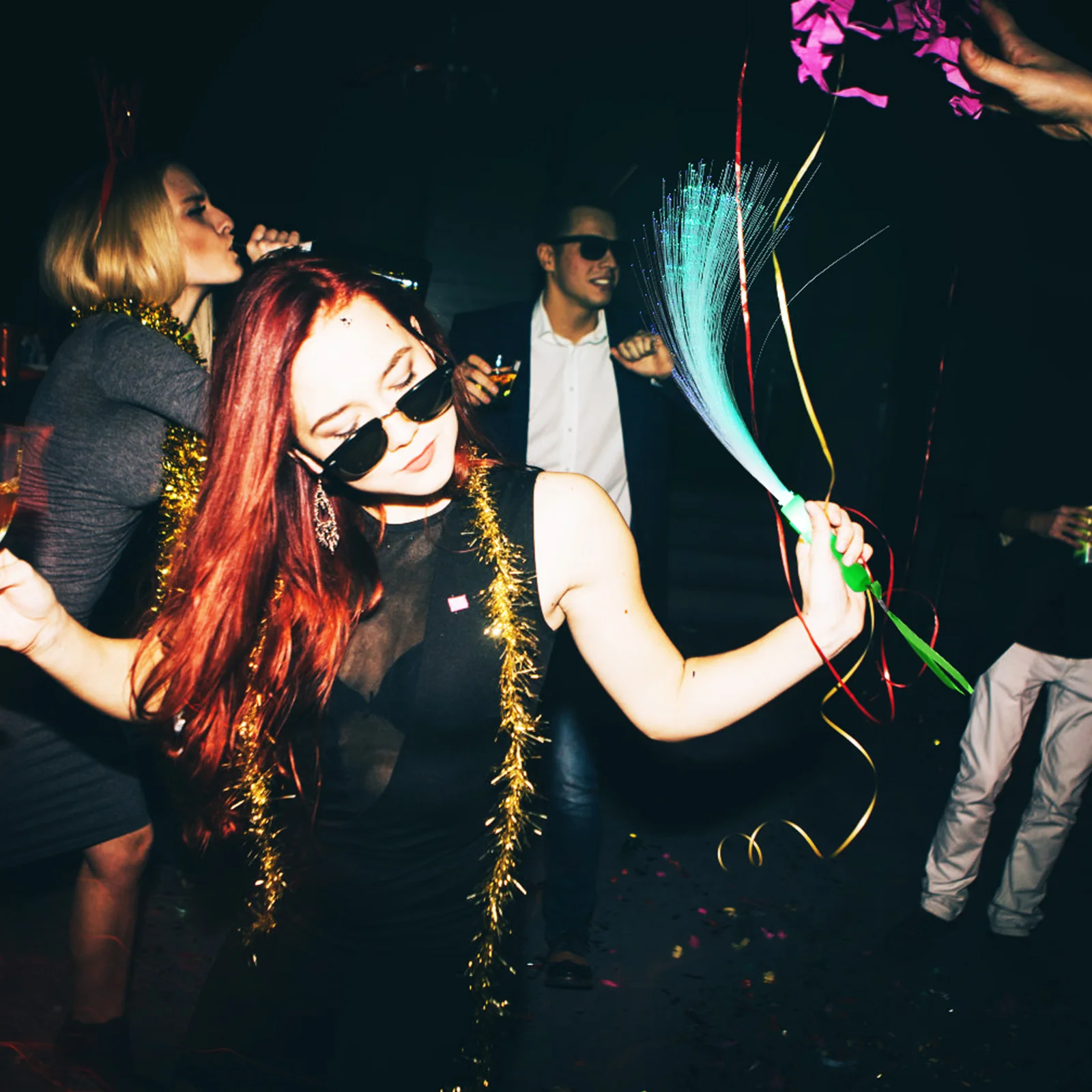 12 шт. аксессуары для рейва, волоконные световые палочки, волоконно-оптические фонари для светящихся палочек 
12 шт. аксессуары для рейва, волоконные световые палочки, волоконно-оптические фонари для светящихся палочек