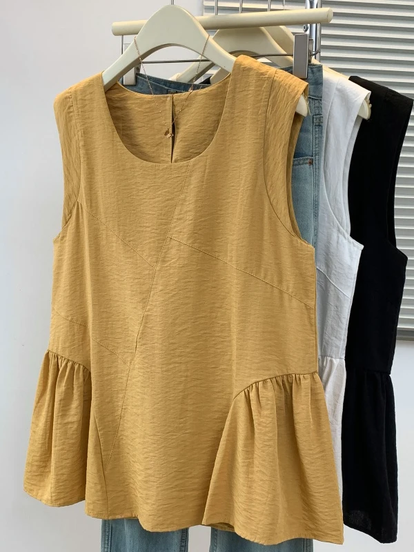 Женский летний круглый жилет без рукавов, свободный крой для похудения, закрывающий живот, дышащий удобный повседневный костюм
Женский летний круглый жилет без рукавов, свободный крой для похудения, закрывающий живот, дышащий удобный повседневный костюм