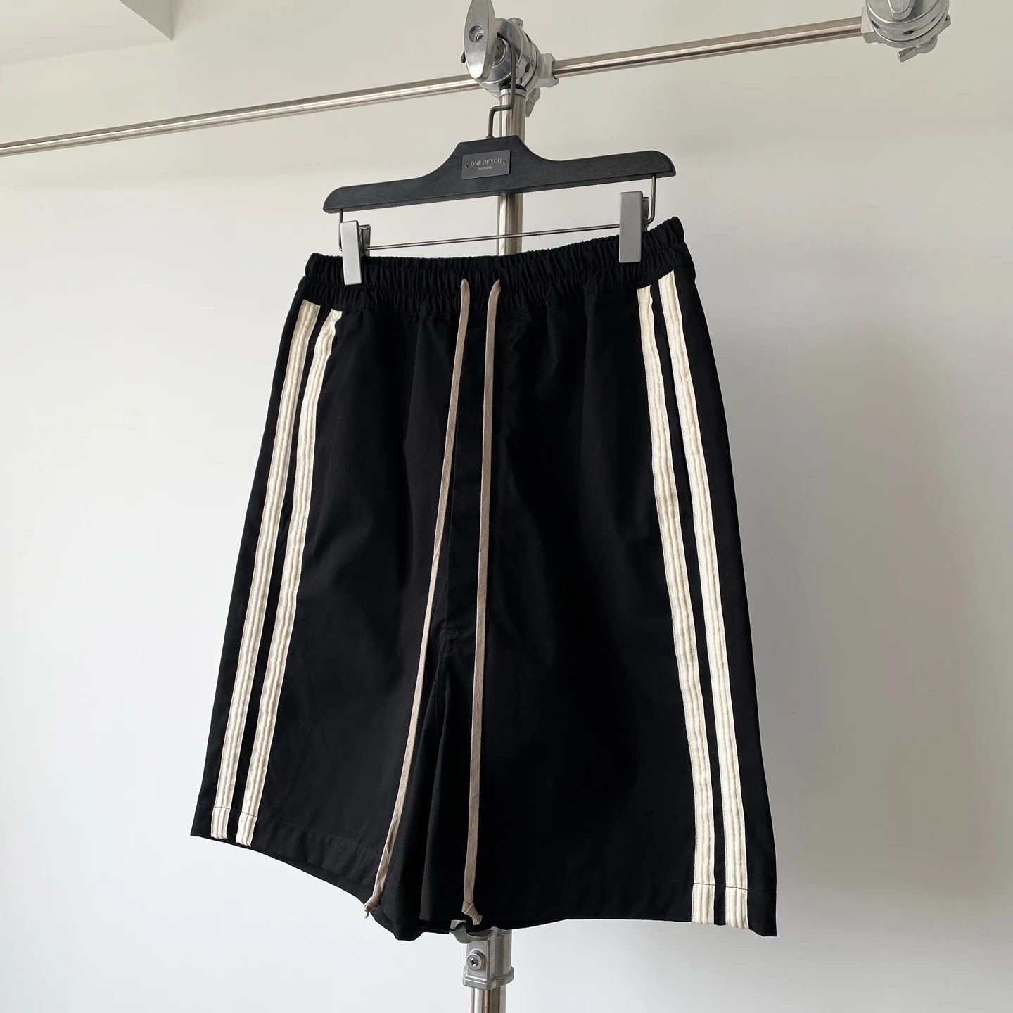 k Men's Loose Wide Leg Low Waist Five-Quarter orts Double Bar Weave Belt RO Sle Youth Cotton Casual orts
k Men's Loose Wide Leg Low Waist Five-Quarter orts Double Bar Weave Belt RO Sle Youth Cotton Casual orts