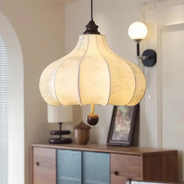 French Retro Bedroom Fabric Printed Pendant Light LED Living Room Restaurant Study Bar Counter Homestay Zen Vintage Hanging Lamp
French Retro Bedroom Fabric Printed Pendant Light LED Living Room Restaurant Study Bar Counter Homestay Zen Vintage Hanging Lamp