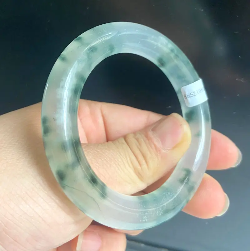 Certified Green 54-64MM Natural A Jade Green jadeite Bangle Bracelet
Certified Green 54-64MM Natural A Jade Green jadeite Bangle Bracelet