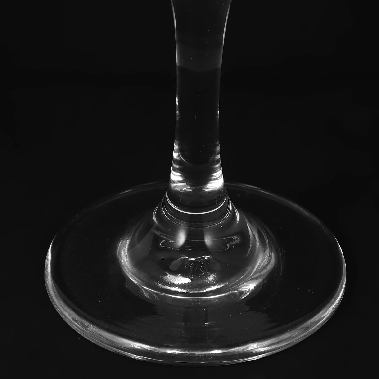 6Pcs Martini Cocktail Glasses Clear Glassware Set Classic Design Party Wine Whiskey Goblets Bar Cups Cocktail Glasses
6Pcs Martini Cocktail Glasses Clear Glassware Set Classic Design Party Wine Whiskey Goblets Bar Cups Cocktail Glasses