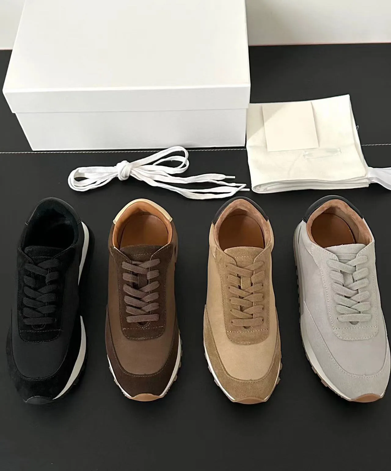Round Toe Flat Sneakers For Women Lace-up Solied Color Sewing Leisure Sports Shoes Casual Outdoor Comefortable Female Sneaker
Round Toe Flat Sneakers For Women Lace-up Solied Color Sewing Leisure Sports Shoes Casual Outdoor Comefortable Female Sneaker