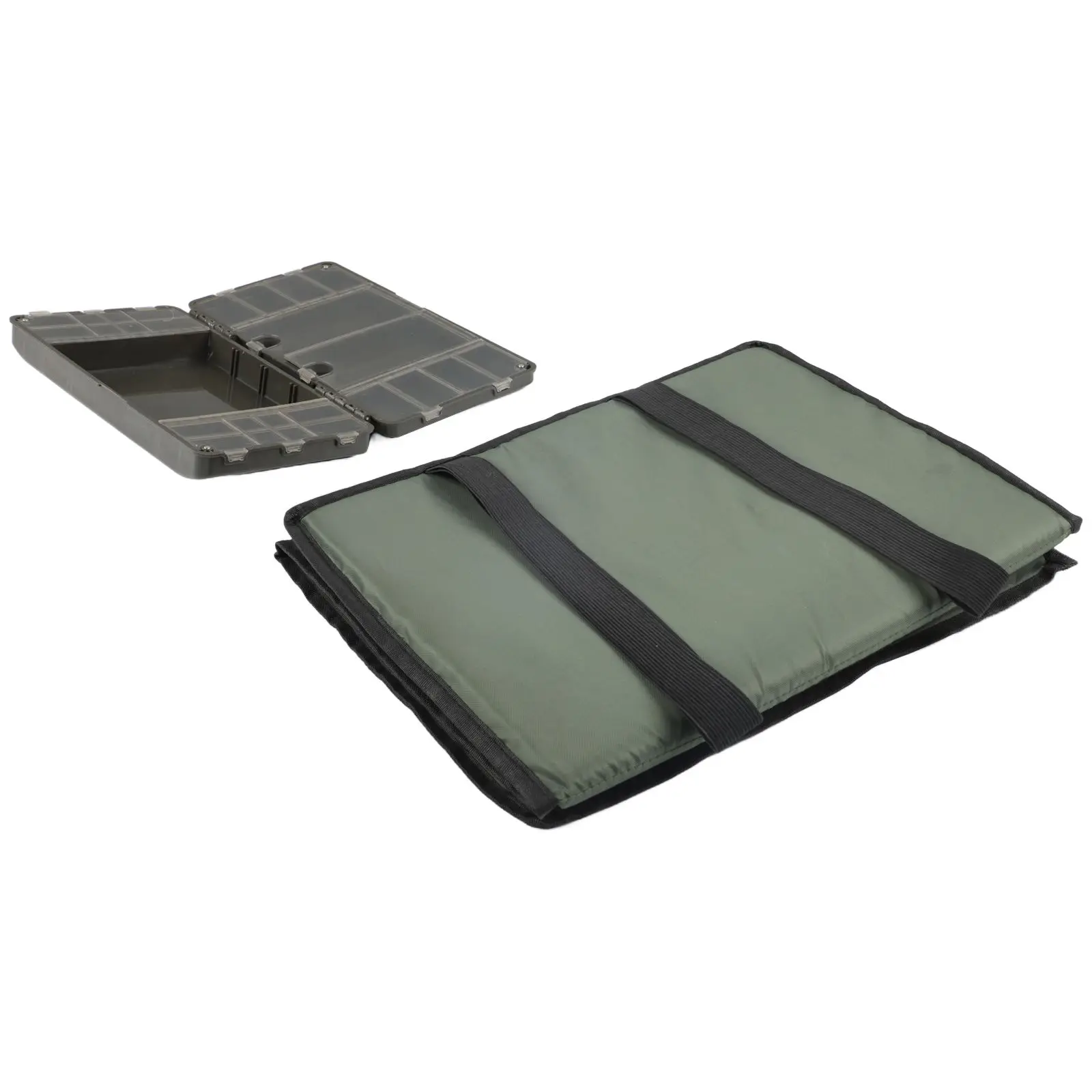 Carp Landing Mat Foldable Fishing Mat Fishing Adventures 3-layer Fish Mat Comfortable Seat Cushion Lightweight Unhooking Mat
Carp Landing Mat Foldable Fishing Mat Fishing Adventures 3-layer Fish Mat Comfortable Seat Cushion Lightweight Unhooking Mat
