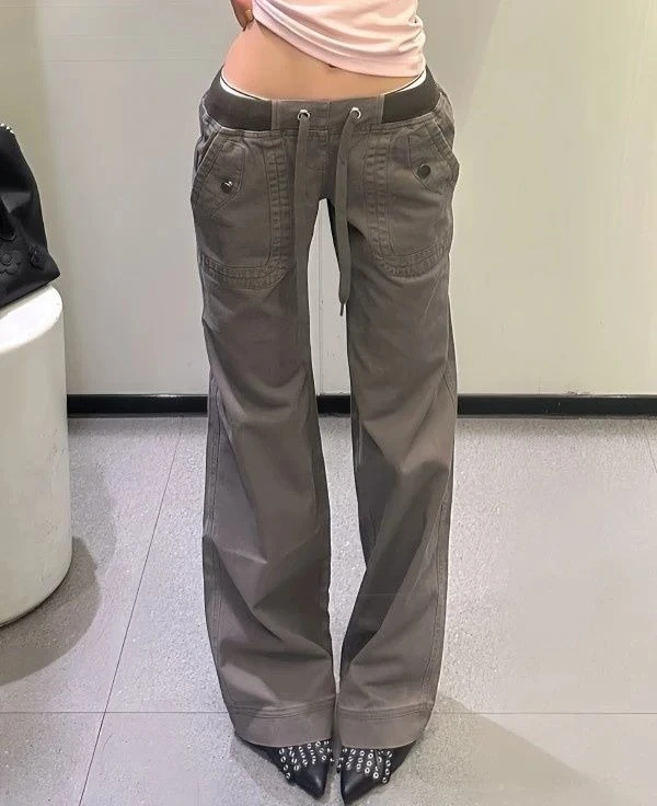 American Retro Strap Low-rise Jeans Women's Summer Babes Design Sense Niche Slim Straight Floor Mopping Overalls
American Retro Strap Low-rise Jeans Women's Summer Babes Design Sense Niche Slim Straight Floor Mopping Overalls