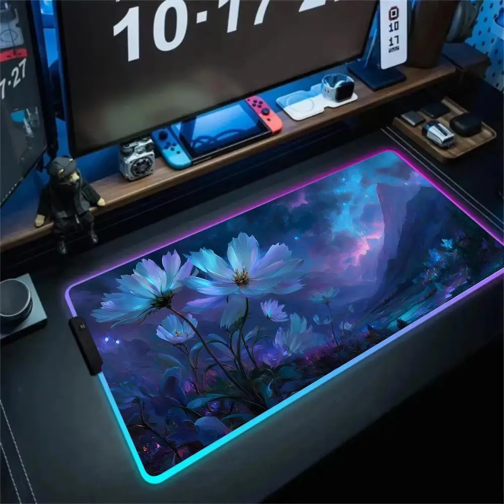 RGB Mouse pad Artistic thick coating painting LED glow gaming mats desk mat rubber anti-slip Gaming keypad expansion mousepad
RGB Mouse pad Artistic thick coating painting LED glow gaming mats desk mat rubber anti-slip Gaming keypad expansion mousepad