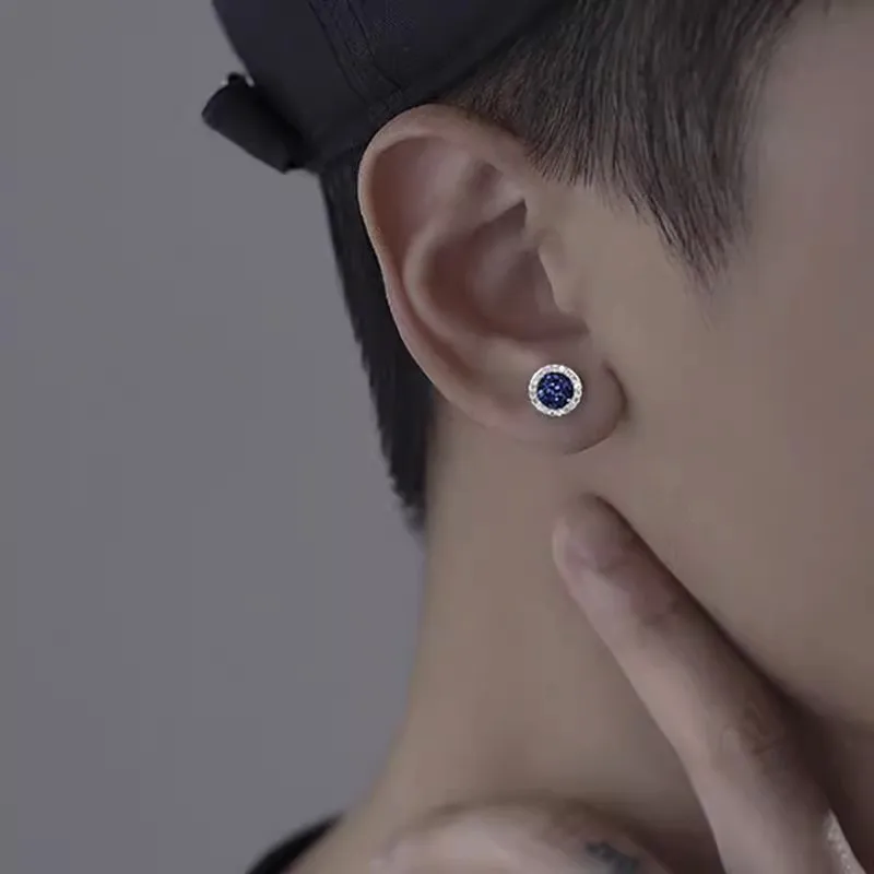 Bright Magnetic Ear Clips Men's Trendy Light Luxury High-grade Earrings, No Ear Piercings and Painless Earrings
Bright Magnetic Ear Clips Men's Trendy Light Luxury High-grade Earrings, No Ear Piercings and Painless Earrings