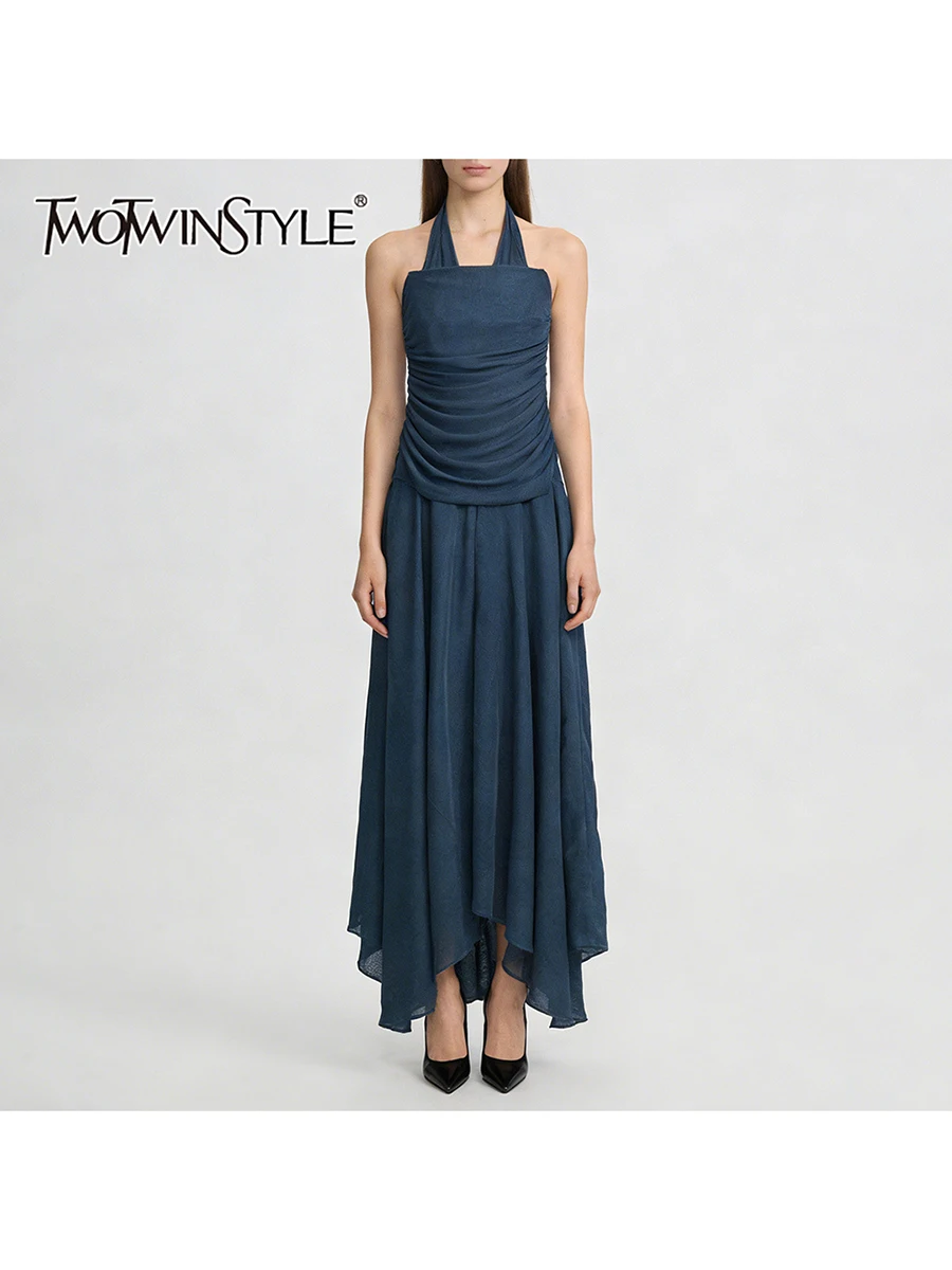 TWOTWINSTYLE Минималистичное платье с плиссировкой и асимметричным подолом для женщин, с воротником-халтером, без рукавов, модное платье-туника, женская одежда, новинка
TWOTWINSTYLE Минималистичное платье с плиссировкой и асимметричным подолом для женщин, с воротником-халтером, без рукавов, модное платье-туника, женская одежда, новинка