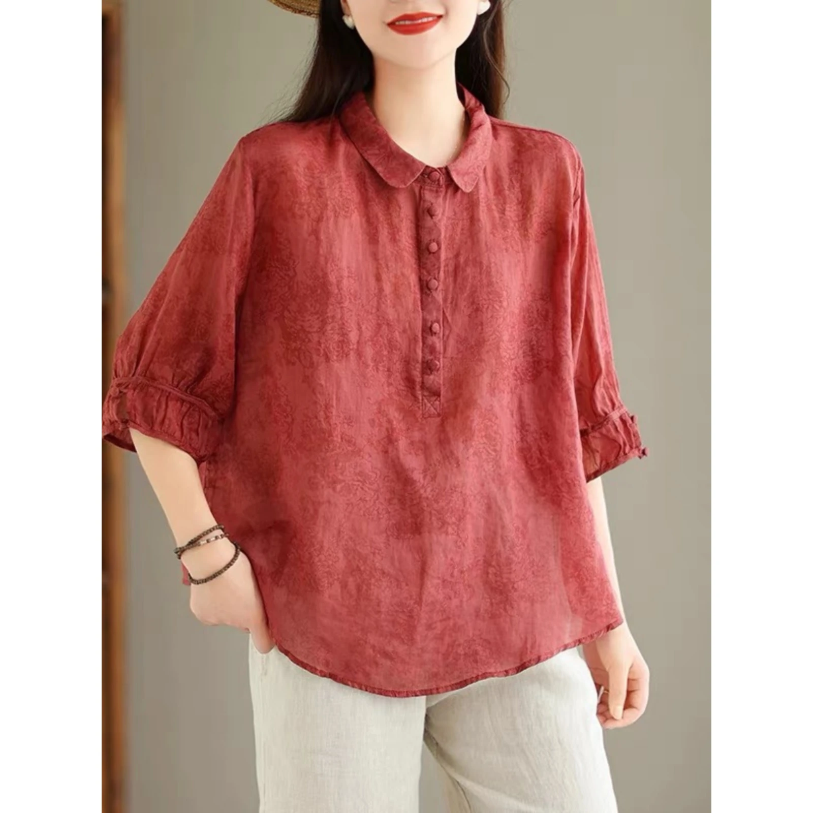 Fashionable Short Sleeve Shirt for Young Mothers Middle Aged Women Elegant Stylish Top Casual Loose Polyester Fiber
Fashionable Short Sleeve Shirt for Young Mothers Middle Aged Women Elegant Stylish Top Casual Loose Polyester Fiber