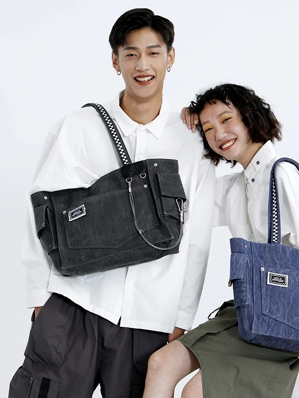 Original Denim Large Tote Bag Single Shoulder Commuter Bag High Capacity Casual Simple Style Alloy Buckle Zipper Pocket
Original Denim Large Tote Bag Single Shoulder Commuter Bag High Capacity Casual Simple Style Alloy Buckle Zipper Pocket