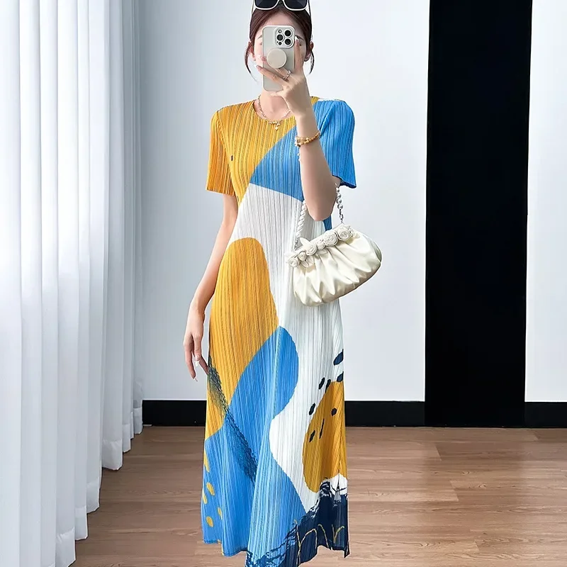 Miyake Pleated Skirt Women Fashion Printed High-end Casual Short-sleeved Round Neck Pleated Mid-length Dress 2024 Summer New
Miyake Pleated Skirt Women Fashion Printed High-end Casual Short-sleeved Round Neck Pleated Mid-length Dress 2024 Summer New