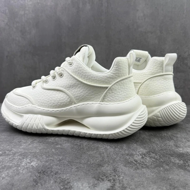 Повседневная обувь с низким берцем для мужчин, весенне-осенняя модная рабочая одежда, дышащая обувь для взрослых с круглым носком, некожаная обувь из ПВХ
Повседневная обувь с низким берцем для мужчин, весенне-осенняя модная рабочая одежда, дышащая обувь для взрослых с круглым носком, некожаная обувь из ПВХ