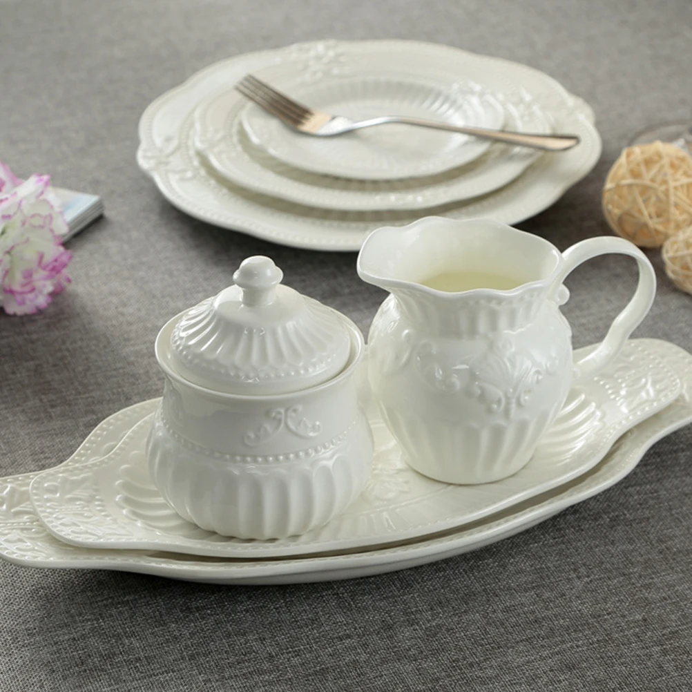 Relief Ceramic Milk Frothing Pitcher Heat Resistant Coffee Jug for Cafe Home European Style Milk Pot Container
Relief Ceramic Milk Frothing Pitcher Heat Resistant Coffee Jug for Cafe Home European Style Milk Pot Container