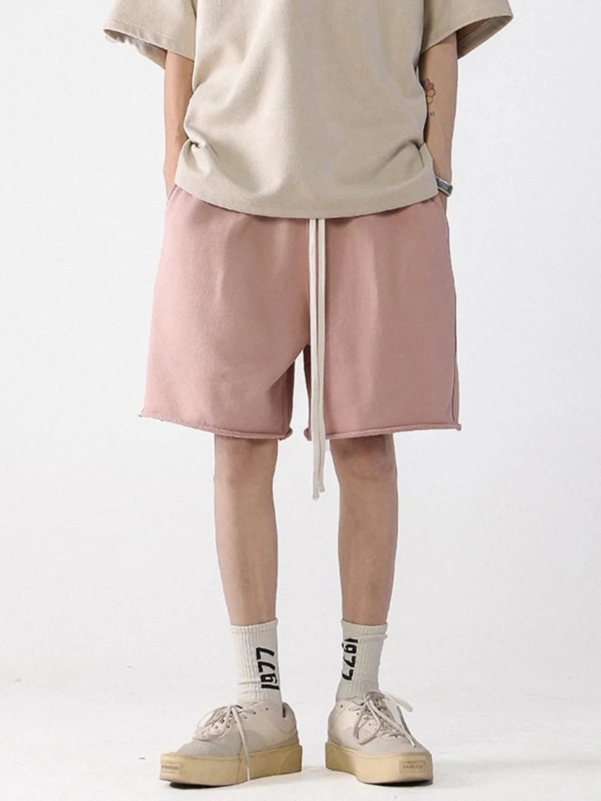 Pink Sports orts Men's Summer Thin Loose Five-Quarter Casual Running Pants Straight Leg Trendy Breathable Lightweight
Pink Sports orts Men's Summer Thin Loose Five-Quarter Casual Running Pants Straight Leg Trendy Breathable Lightweight