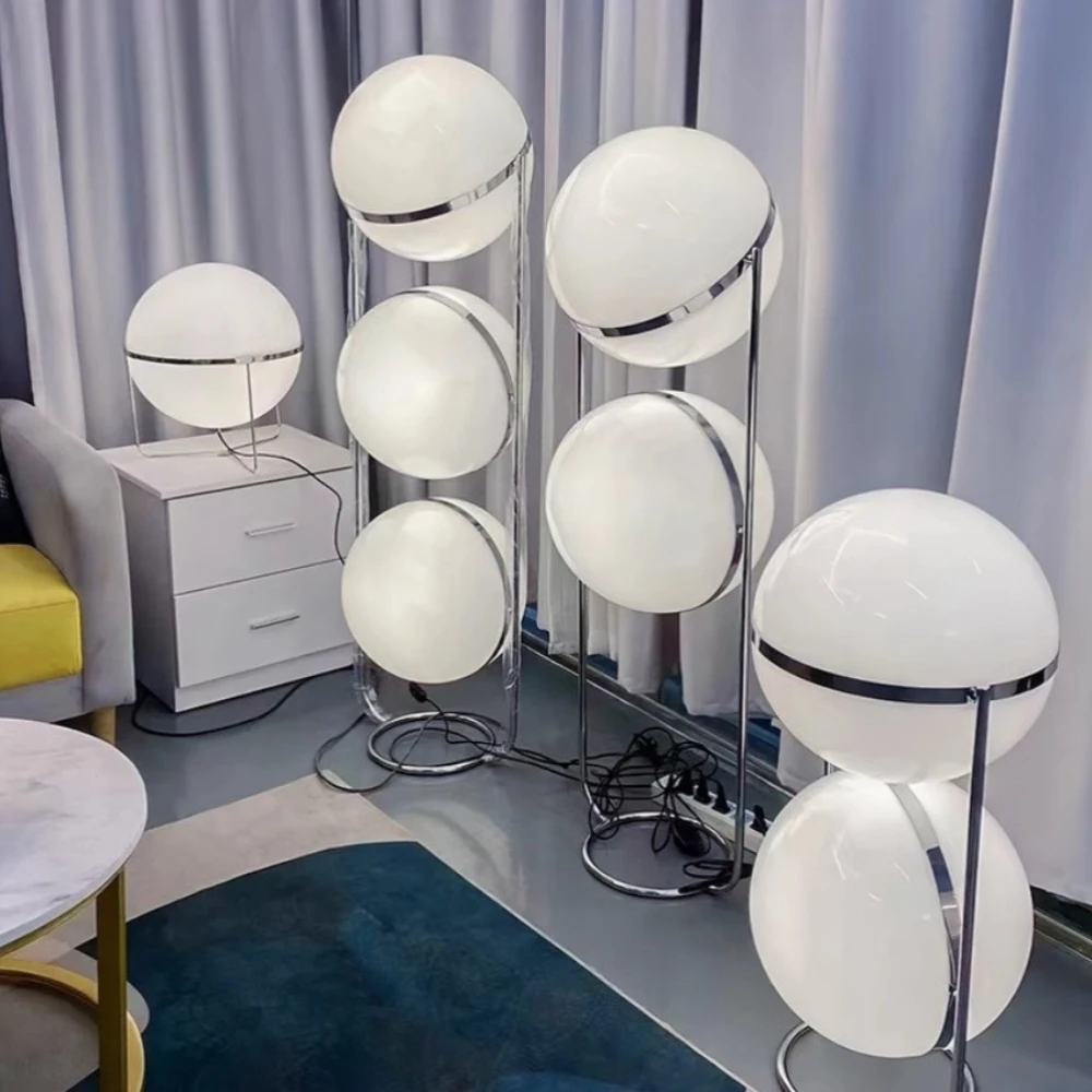 Creative LED White Acrylic Ball Table Light Bedroom Living Room Study Hotel E27 Metal Art Floor Lamp Fixture Home Decoration
Creative LED White Acrylic Ball Table Light Bedroom Living Room Study Hotel E27 Metal Art Floor Lamp Fixture Home Decoration