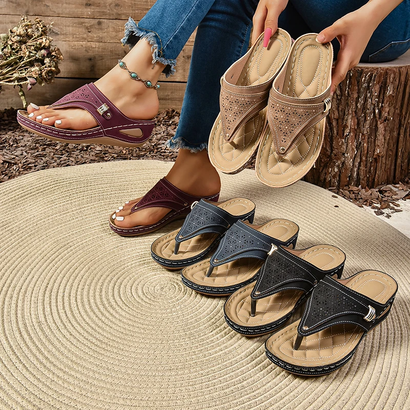 Women Wedges Slippers New Summer Beach Lightweight Designer Sandals Fashion Comfortable Casual Designer Slippers Slides Women
Women Wedges Slippers New Summer Beach Lightweight Designer Sandals Fashion Comfortable Casual Designer Slippers Slides Women