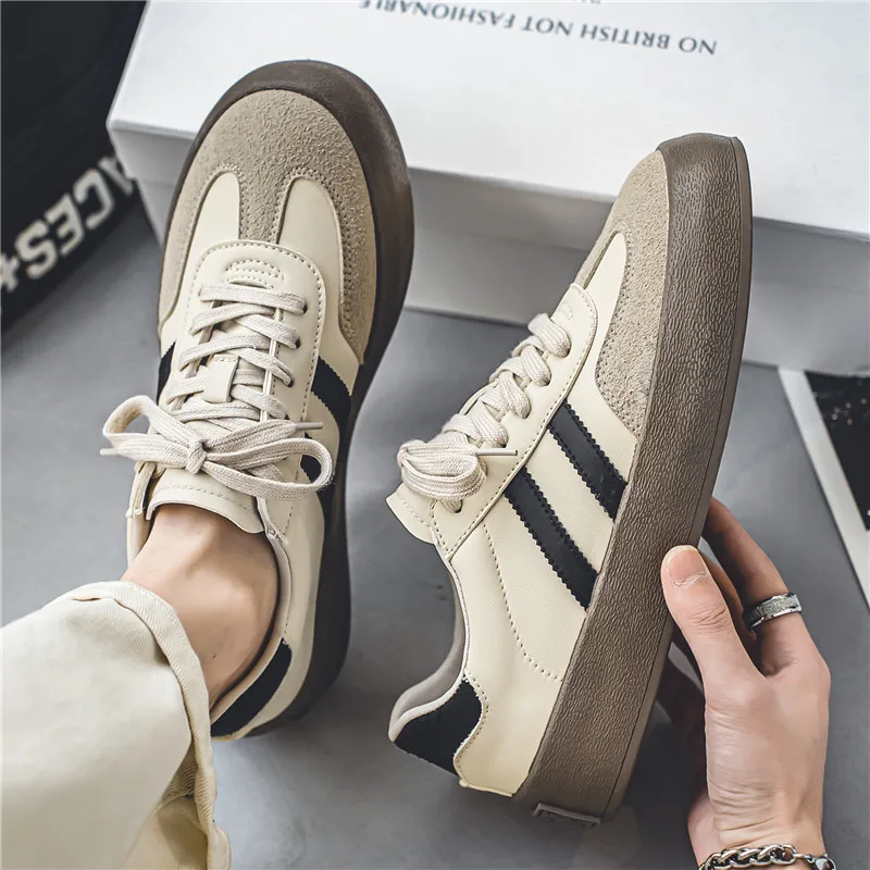 De Xin Men's Low-Top Soft-Soled Sports Shoes Trendy Versatile Casual Board Shoes for Students Retro Running Shoes
De Xin Men's Low-Top Soft-Soled Sports Shoes Trendy Versatile Casual Board Shoes for Students Retro Running Shoes