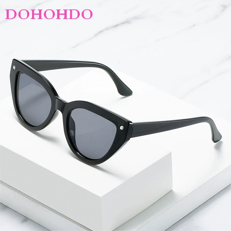 Vintage Luxury Design Cat Eye Sunglasses Women Men Fashion Trend Sun Glasses Female Outdoor Summer Traveling Shade Glasses UV400
Vintage Luxury Design Cat Eye Sunglasses Women Men Fashion Trend Sun Glasses Female Outdoor Summer Traveling Shade Glasses UV400