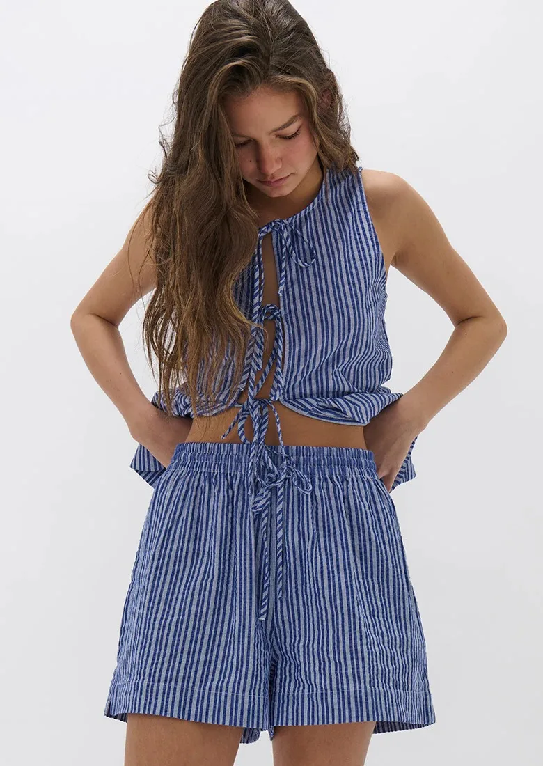 Women 2-Piece Summer Outfits Stripe Plaid Tie Front Tank Tops and Elastic Shorts for Club Streetwear Fashion Clothes
Women 2-Piece Summer Outfits Stripe Plaid Tie Front Tank Tops and Elastic Shorts for Club Streetwear Fashion Clothes