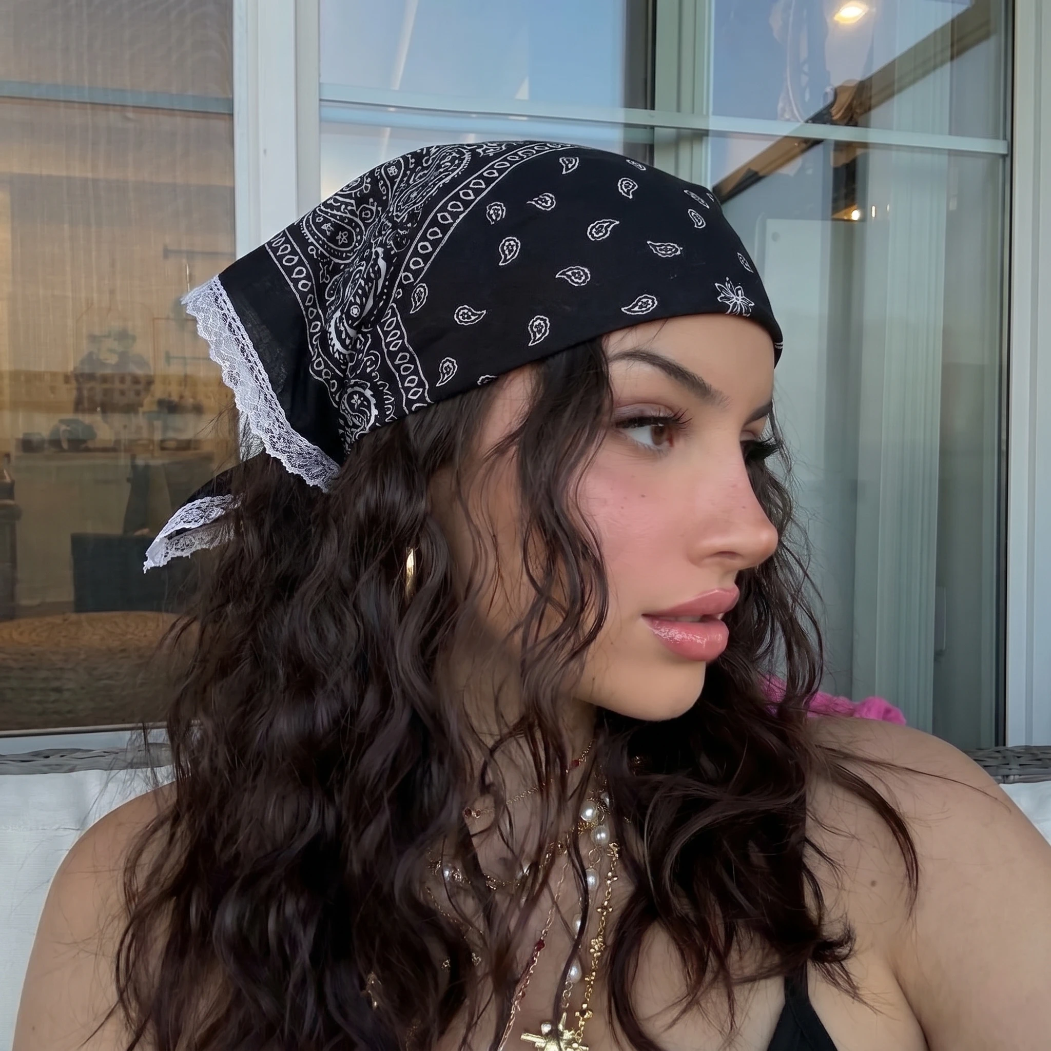 2026 Cotton Shawl Square Scarf For Women Print Headband Foulard Satin Hijab Hair Bands Neckerchief Female Head Wraps Bandana
2026 Cotton Shawl Square Scarf For Women Print Headband Foulard Satin Hijab Hair Bands Neckerchief Female Head Wraps Bandana