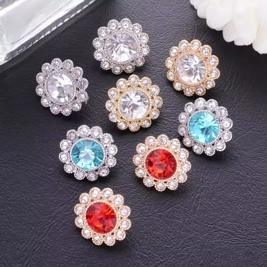 20Pcs 16mm Luxury round diamond-encrusted metal button sweater coat jacket decorative hand-sewn DIY button accessory N913
20Pcs 16mm Luxury round diamond-encrusted metal button sweater coat jacket decorative hand-sewn DIY button accessory N913