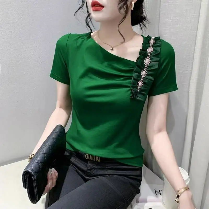 Elegant V-Neck Short Sleeve Beading Blouse 2025 Summer New Korean Pullovers Tops Solid Color Office Lady Shirt
Elegant V-Neck Short Sleeve Beading Blouse 2025 Summer New Korean Pullovers Tops Solid Color Office Lady Shirt