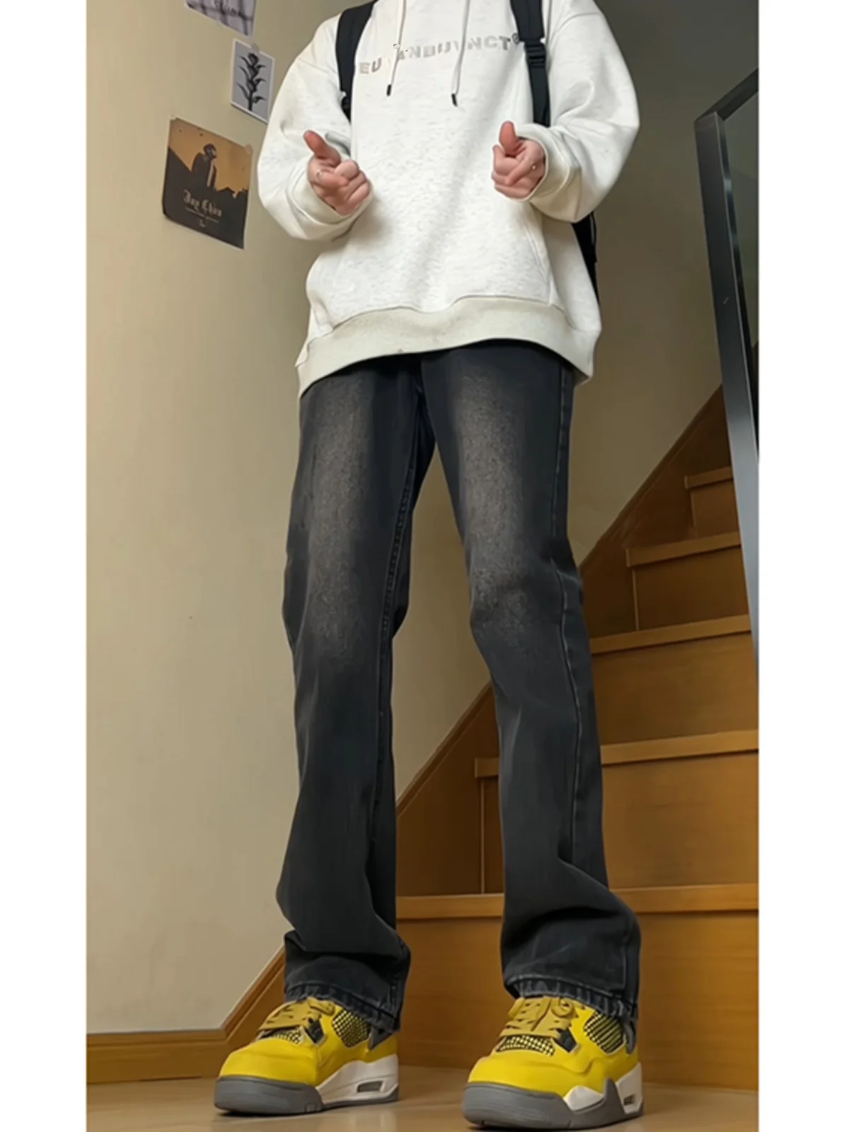 Soft Bla ey Men's High Street American Cleanfit Jeans Slim Fit Tall Men's Faion Narrow Version Slimming Micro Flared Pants
Soft Bla ey Men's High Street American Cleanfit Jeans Slim Fit Tall Men's Faion Narrow Version Slimming Micro Flared Pants