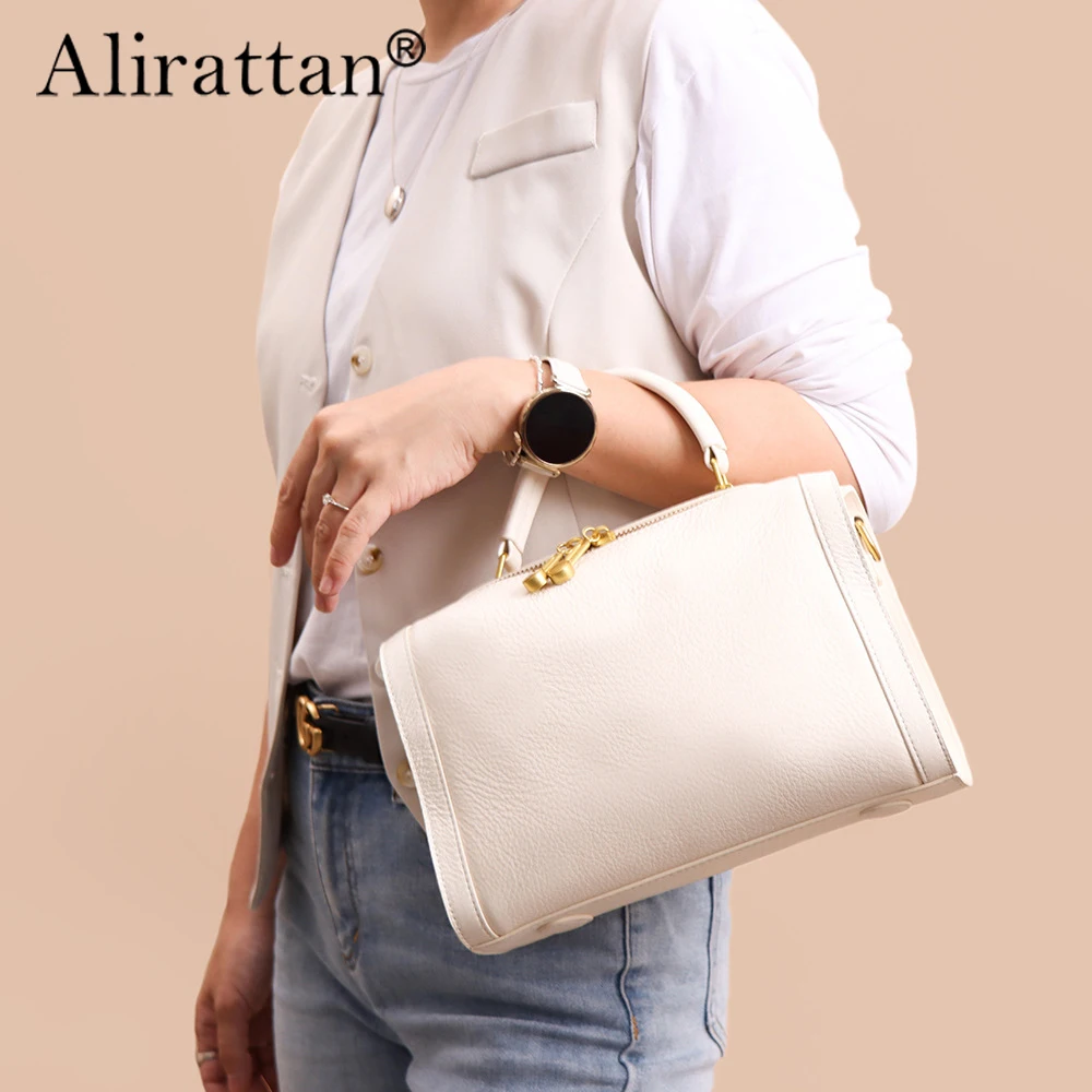 Alirattan 2025 New Fashionable Stick Bag Genuine Leather Handbag Women's Single Shoulder Crossbody Bag
Alirattan 2025 New Fashionable Stick Bag Genuine Leather Handbag Women's Single Shoulder Crossbody Bag