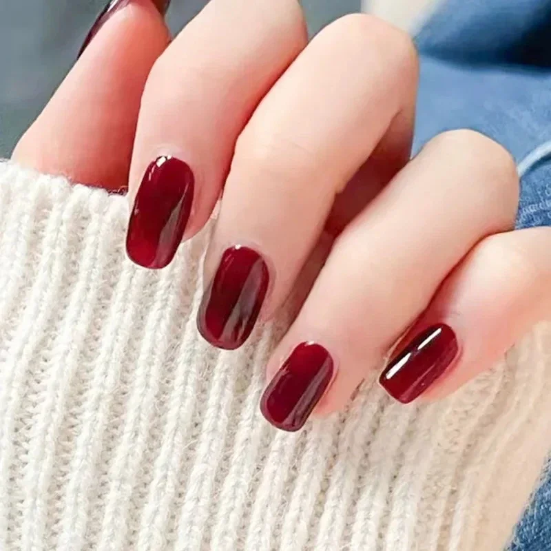 24 Pcs Red Self-adhesive False Nails Set Reusable Adhesive Press on Nails with Charms Self-nail Simple Fake Nails with Tools
24 Pcs Red Self-adhesive False Nails Set Reusable Adhesive Press on Nails with Charms Self-nail Simple Fake Nails with Tools