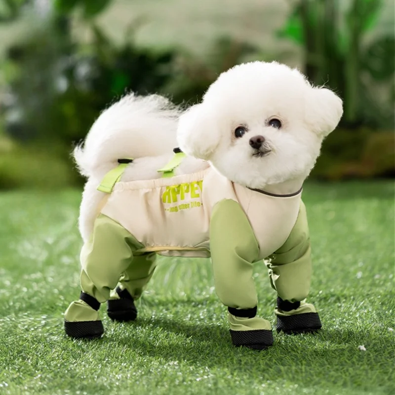 Waterproof Dog Raincoat Corgi Cloak Puppy Dog Clothes Reflective Pet Windproof Rainproof Hooded Raincoat for Large Dogs
Waterproof Dog Raincoat Corgi Cloak Puppy Dog Clothes Reflective Pet Windproof Rainproof Hooded Raincoat for Large Dogs